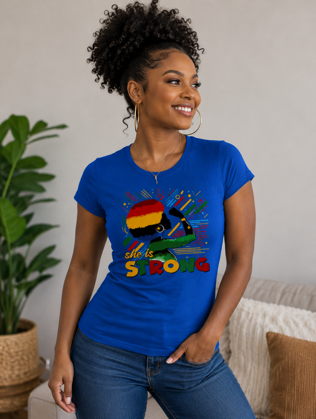 STRONG Regular & Fitted T-Shirt